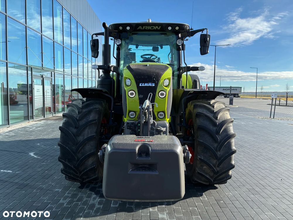 Claas ARION 630 CMATIC - 9