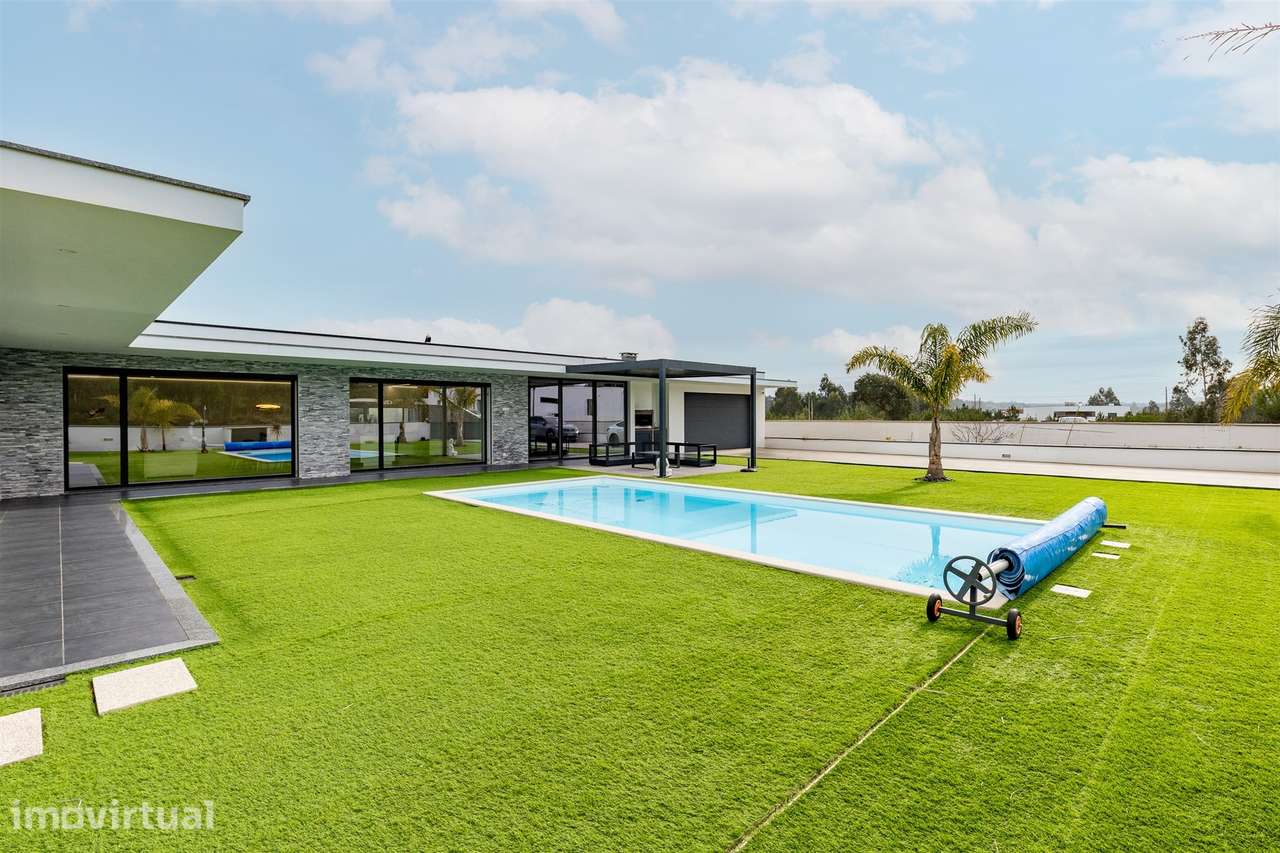 Moradia T4 Exclusiva Premium | Monte Real - Grande imagem: 2/60