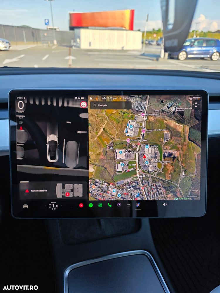 Tesla Model 3 Long Range AWD Premium - 9