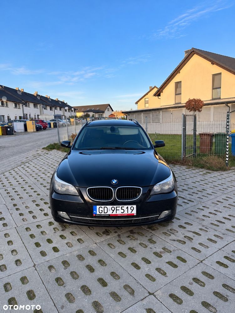 BMW 5 Series 2009 photo 3