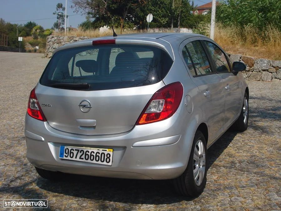 Opel Corsa 1.2 Enjoy Easytronic 125g - 11