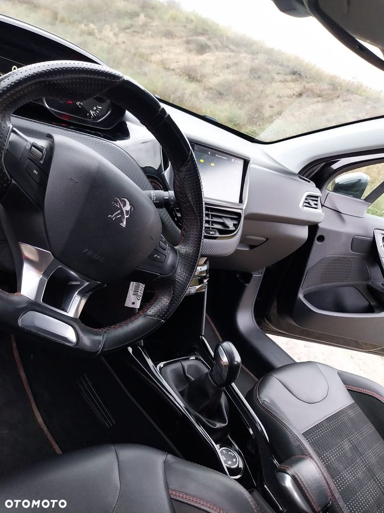 Peugeot 2008 - 28