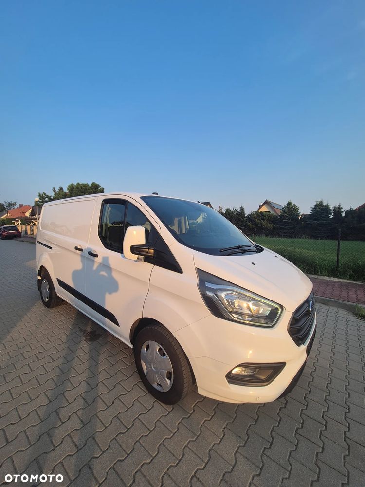 Ford Custom 2.0Tdci 2020r 130 koni 150tys km Ledy kamera klima webasto Super stan - 3