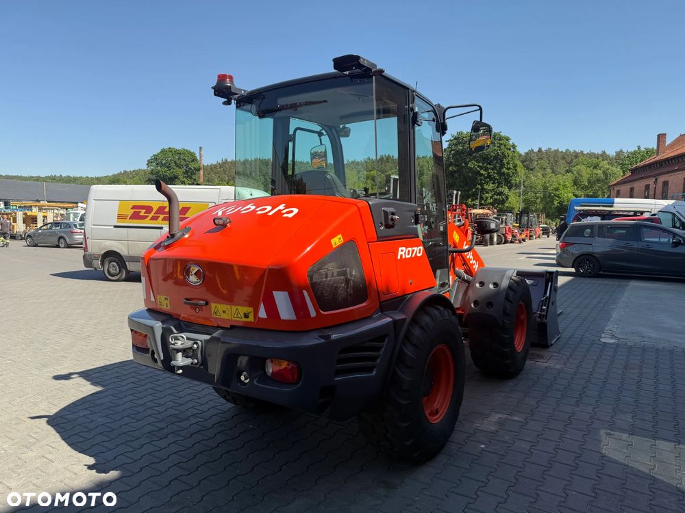 Kubota R070 - 6