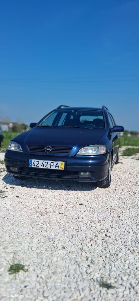Opel Astra Caravan 2.0 DTi Club - 3