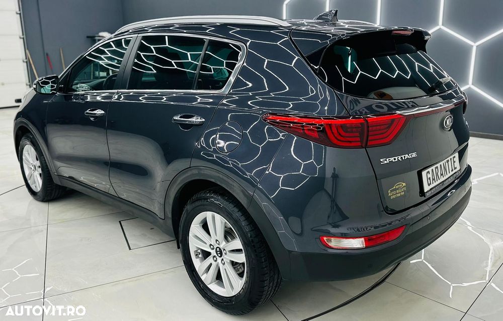 Kia Sportage 1.6 GDI 2WD DREAM-TEAM EDITION - 4