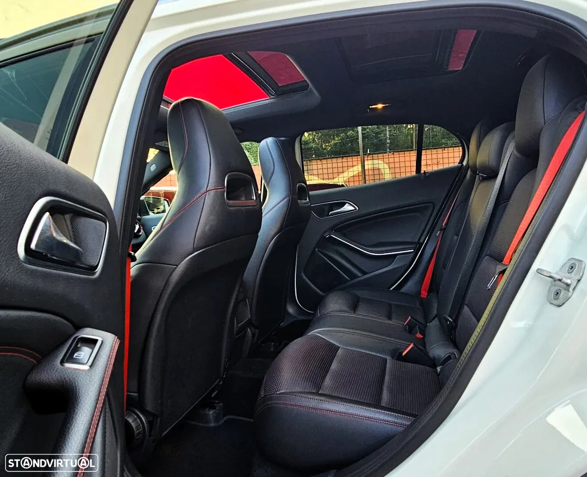 Mercedes-Benz GLA 45 AMG 4Matic Speedshift 7G-DCT - 39
