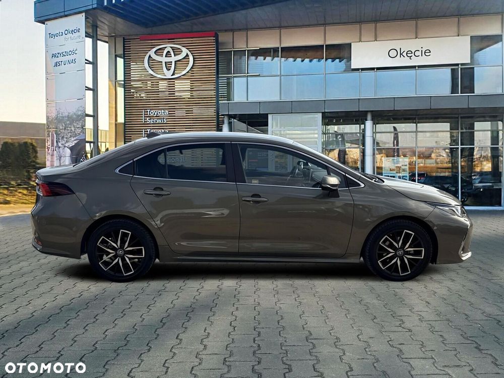 Toyota Corolla 1.8 Hybrid Executive - 6