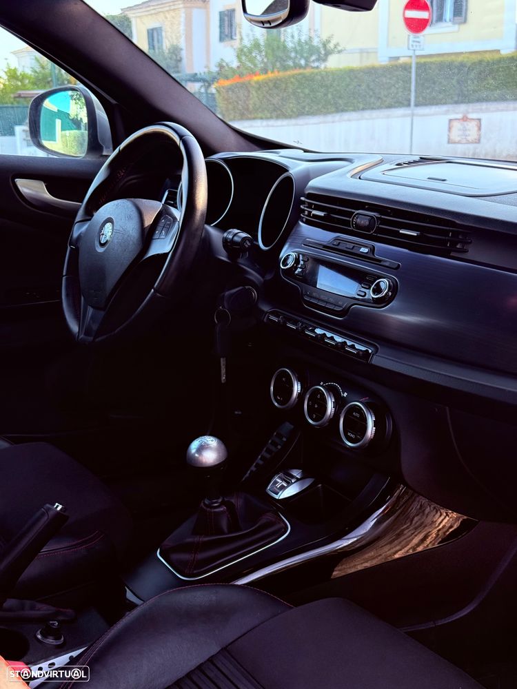 Alfa Romeo Giulietta - 18
