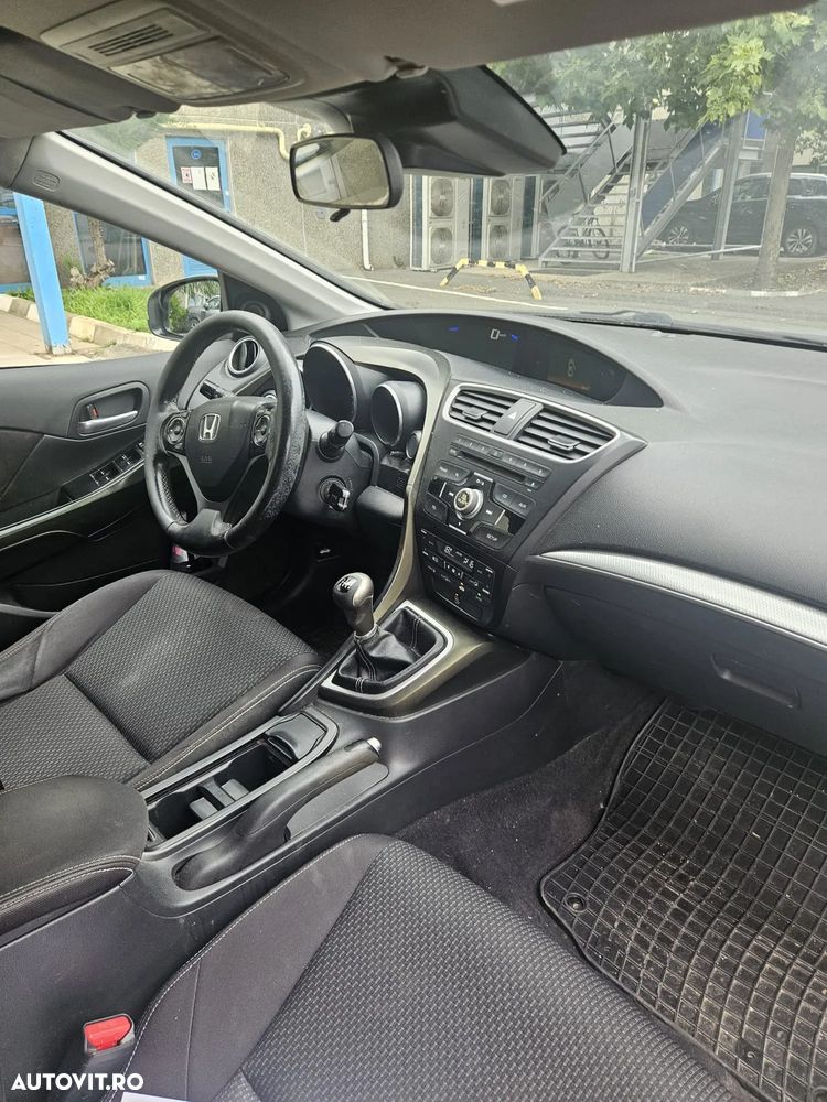 Honda Civic 1.6 i-DTEC MT Elegance - 9