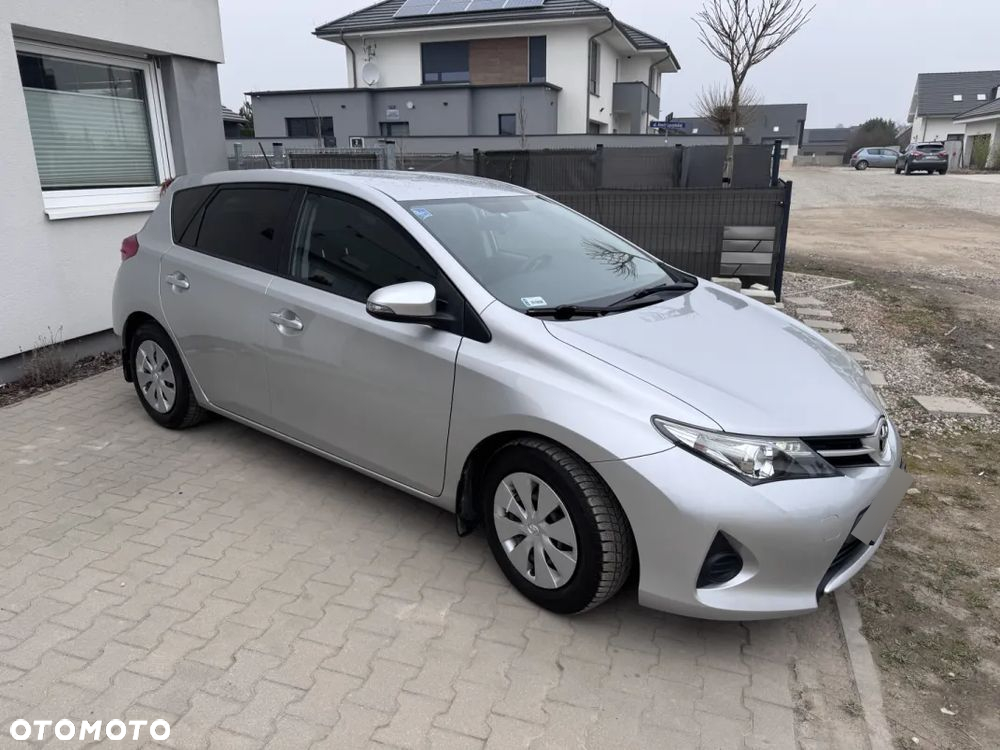 Toyota Auris 1.33 VVT-i Active - 2