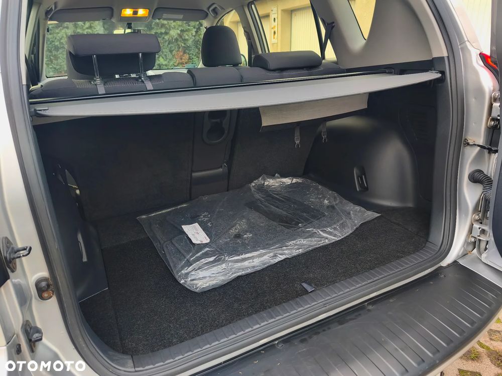 Toyota RAV4 2.0 VVT-i Luna 4x2 - 19