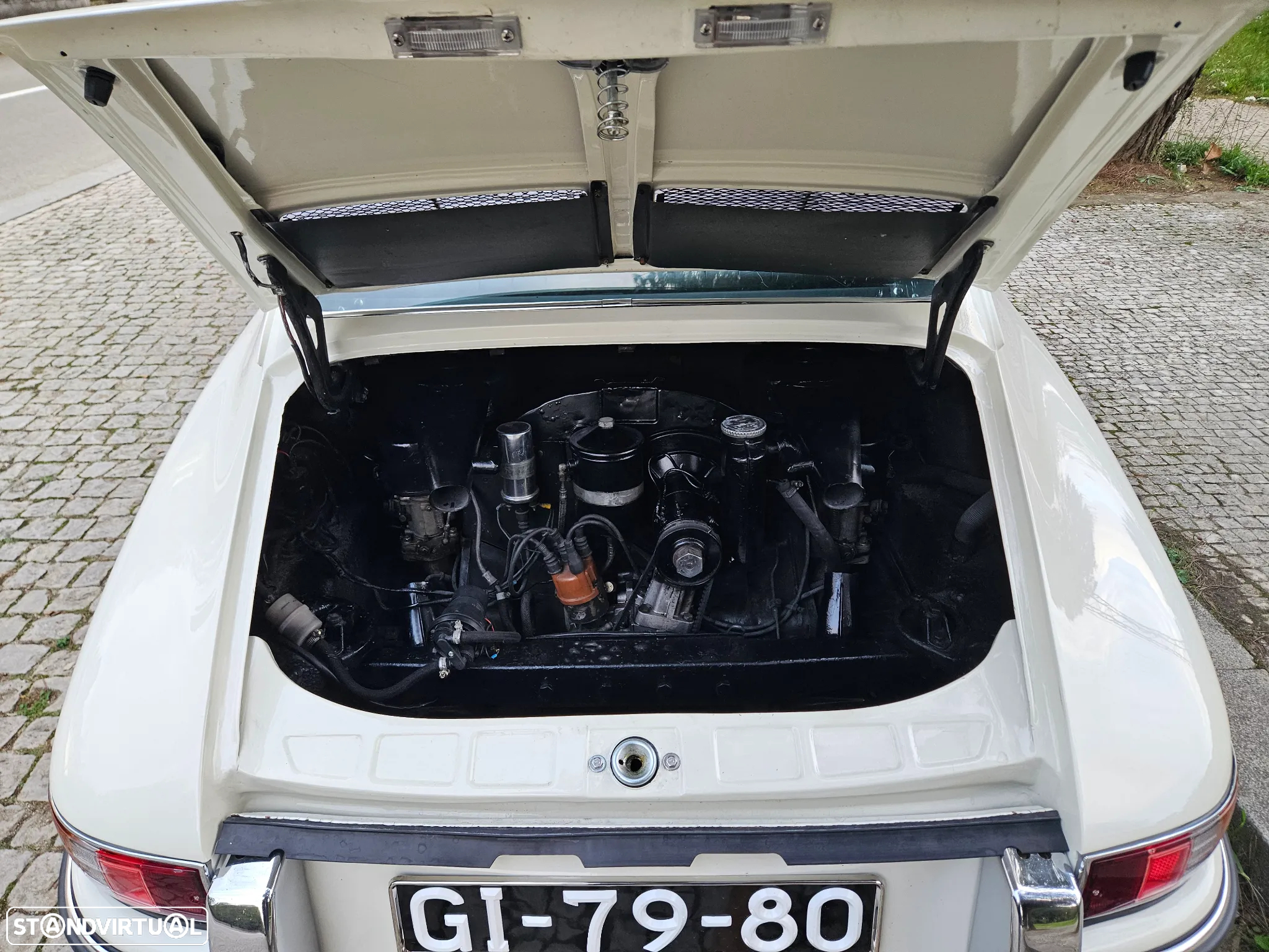 Porsche 912 - 12