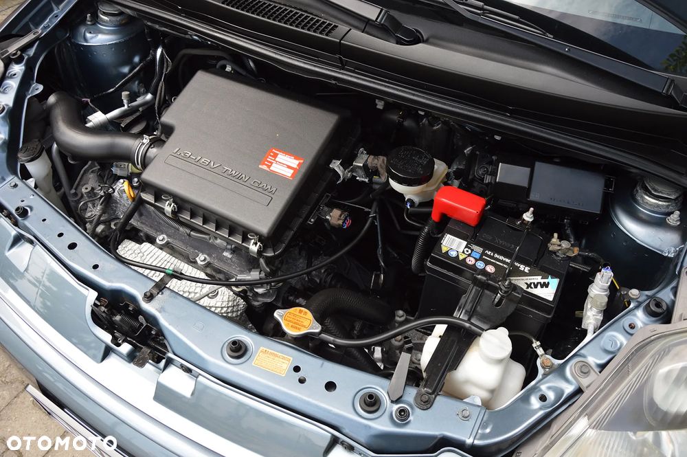 Daihatsu Sirion - 25