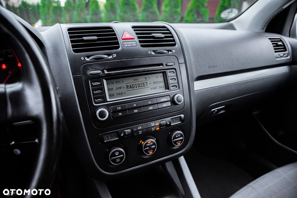 Volkswagen Golf 1.4 Goal - 28