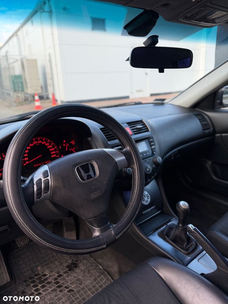 Honda Accord 2.0 Comfort - 3