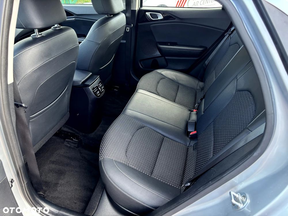 Kia XCeed 1.4 T-GDI OPF VISION - 17