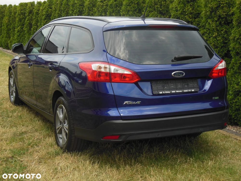 Ford Focus Turnier 1.0 EcoBoost Start-Stopp-System Business Edition - 4