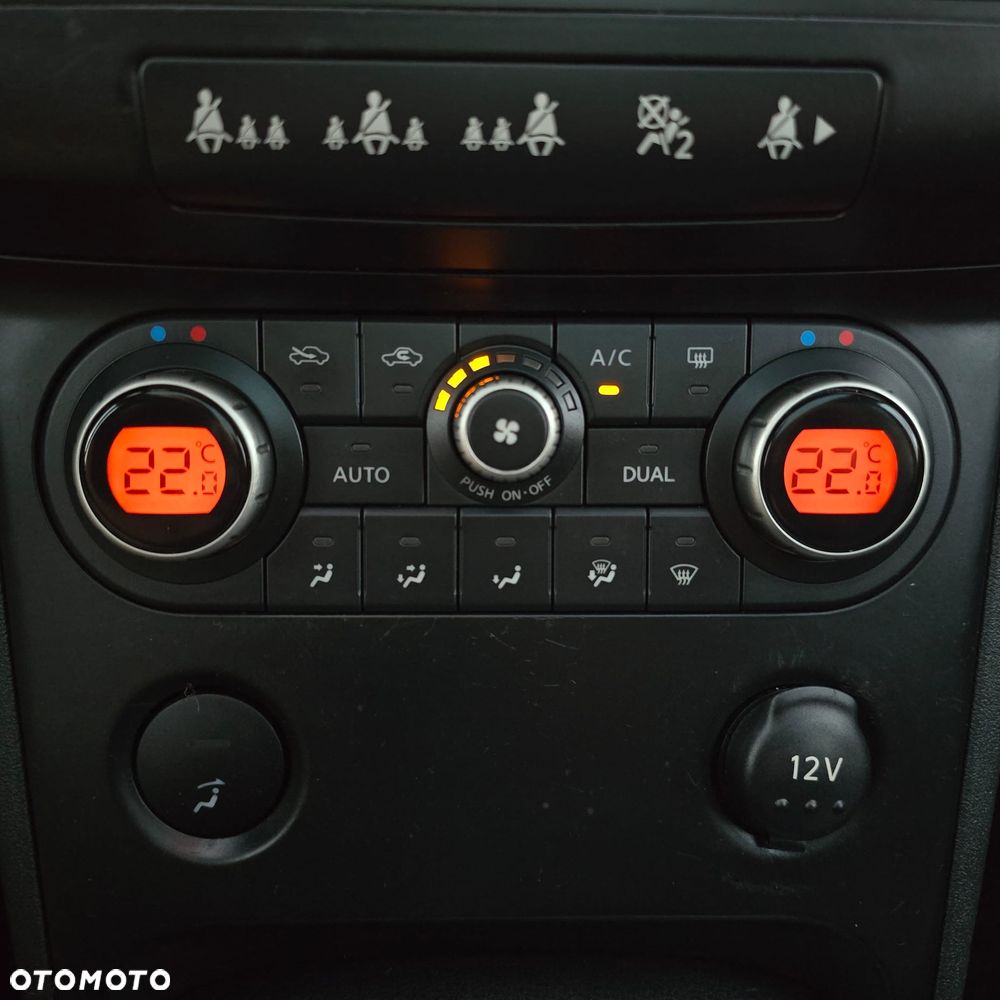 Nissan Qashqai 2.0 Tekna Premium - 28