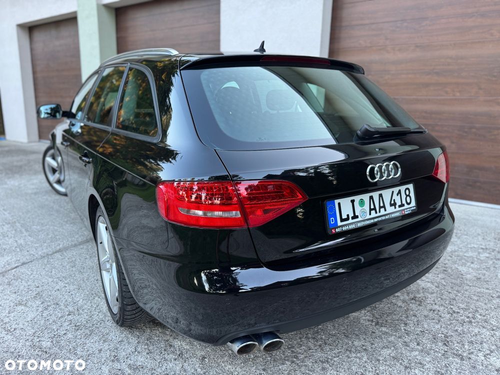 Audi A4 Avant 2.0 TDI - 15