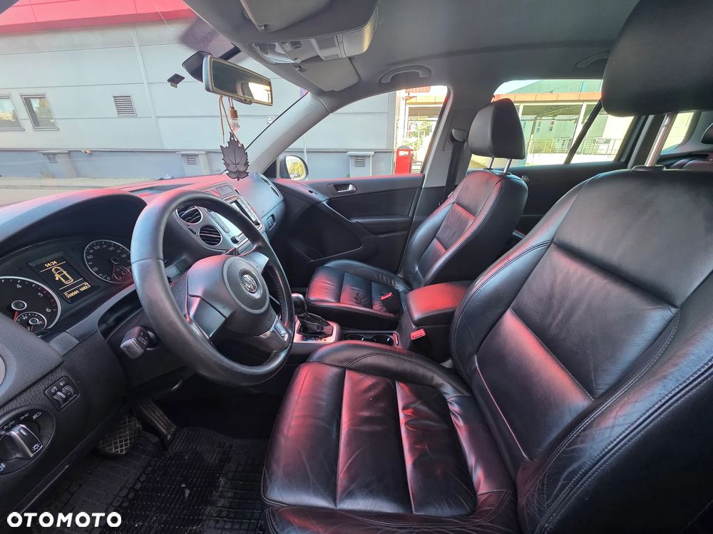 Volkswagen Tiguan - 14