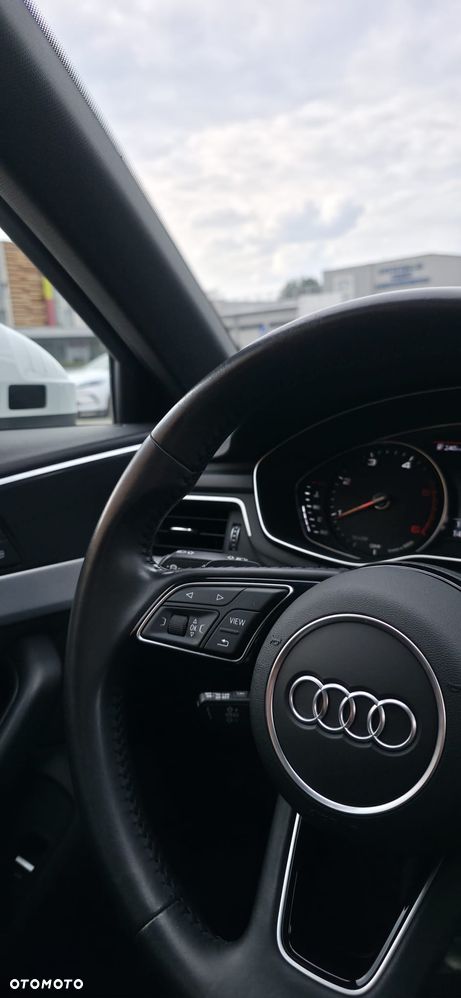 Audi A4 Avant 40 TDI quattro S tronic S line - 40