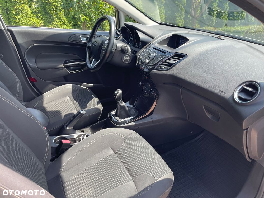 Ford Fiesta 1.5 TDCi Titanium - 9