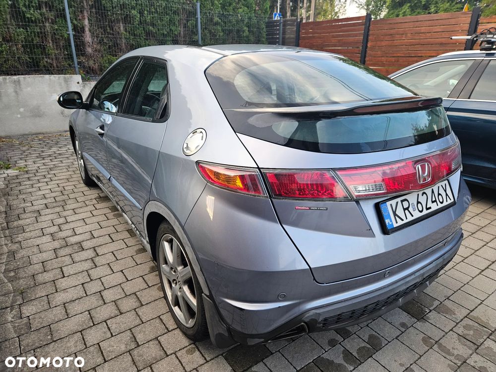 Honda Civic 1.8 Executive - 13