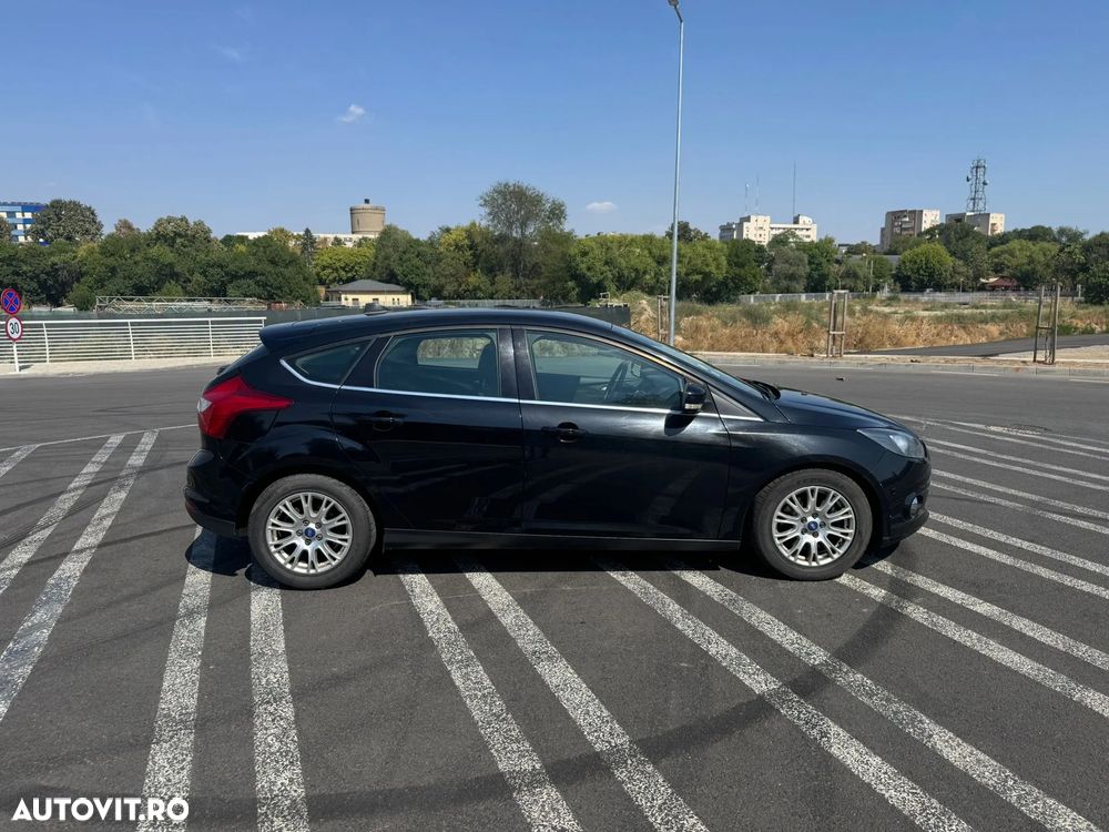 Ford Focus 1.6 TDCi DPF SYNC Edition - 3
