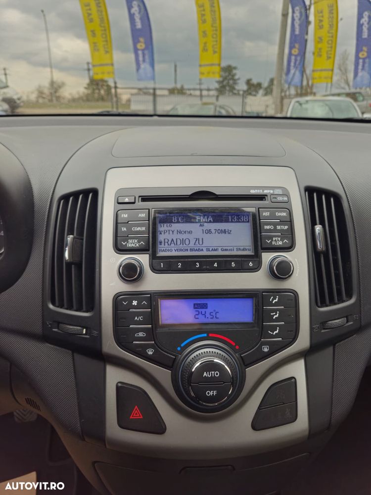 HYUNDAI i30 2012 — imagine 27