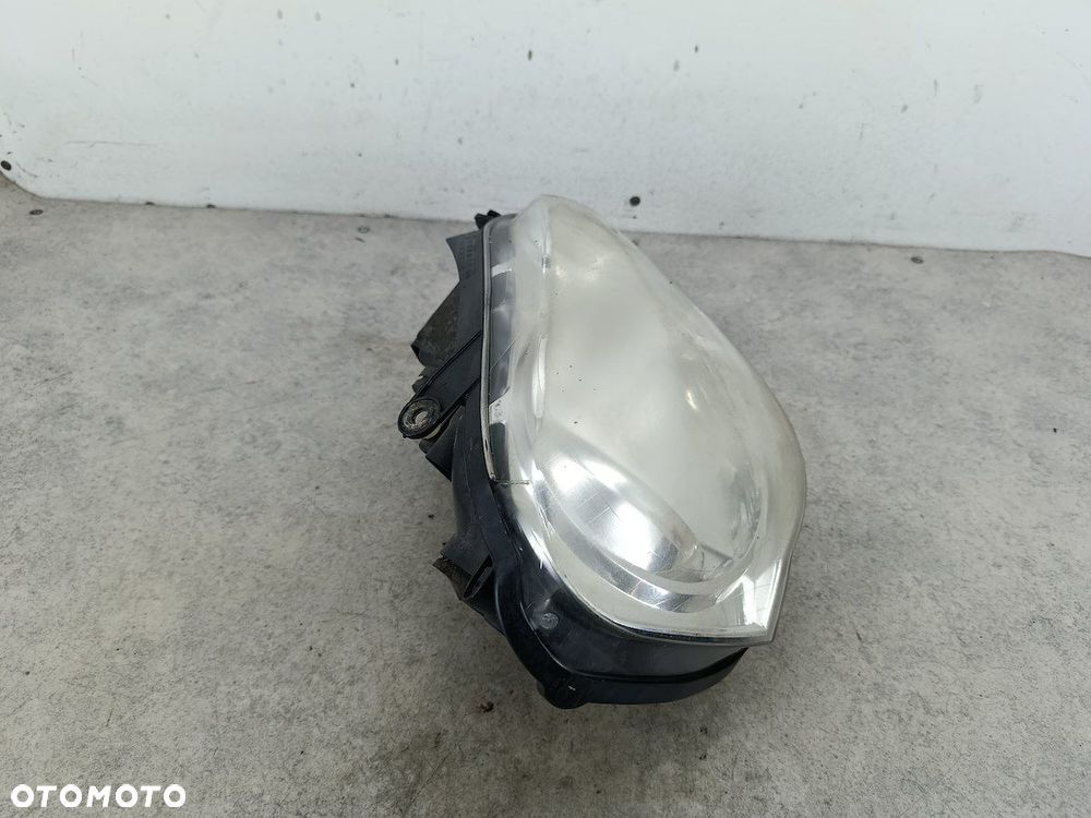 LAMPA PRZÓD PRAWA VW POLO IV FL 9N 6Q1941008AN 1EE24701902  HELLA - 8