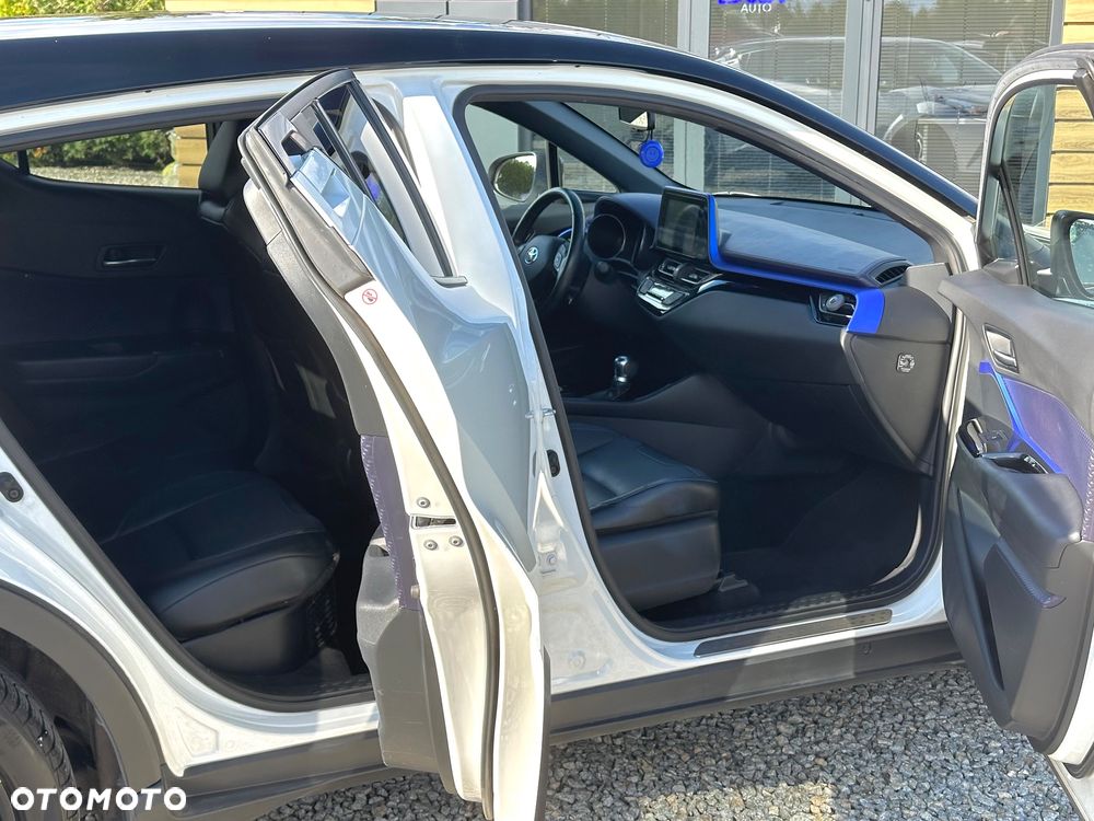 Toyota C-HR 1.8 Hybrid Premium - 12