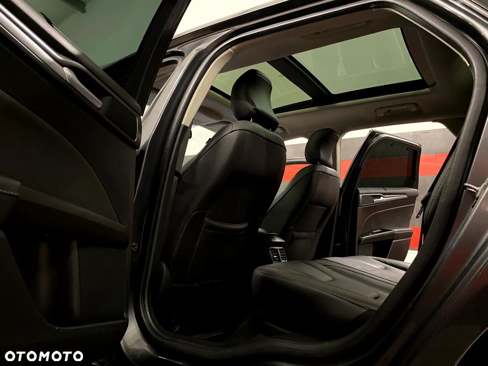 Ford Mondeo 2.0 TDCi Titanium PowerShift - 22