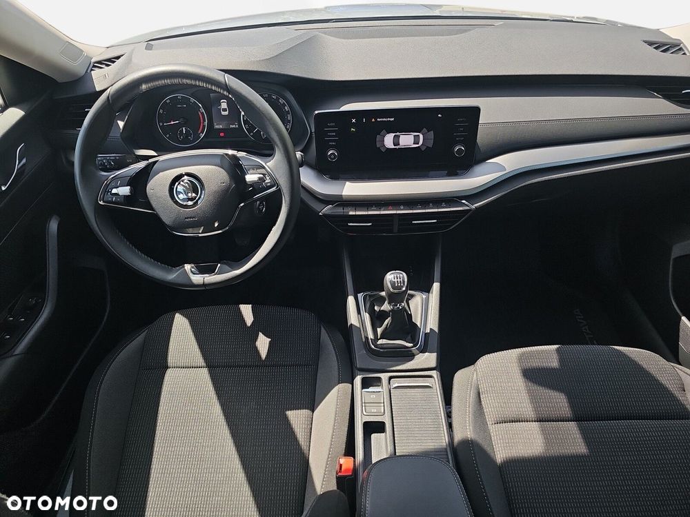 Skoda Octavia 1.5 TSI ACT Ambition - 8