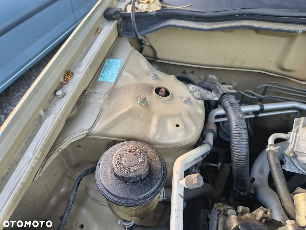 Nissan Almera 1.5 visia - 31