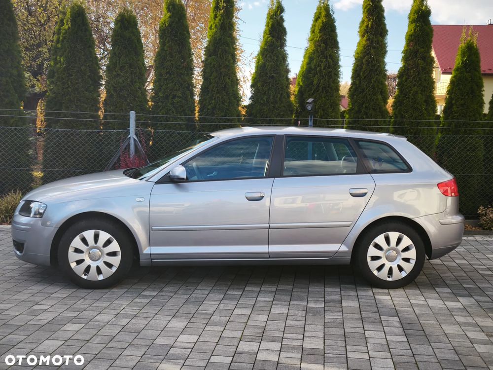 Audi A3 Sportback - 5