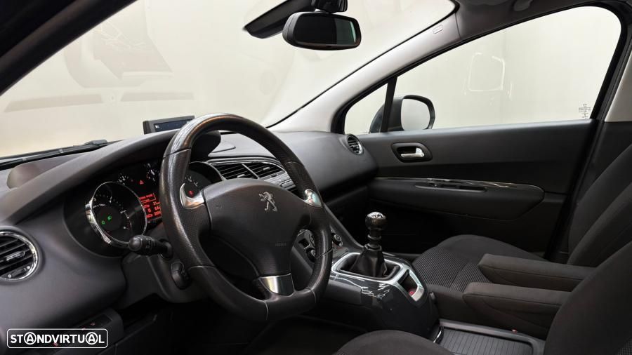 Peugeot 5008 1.6 BlueHDi Allure J17 - 4