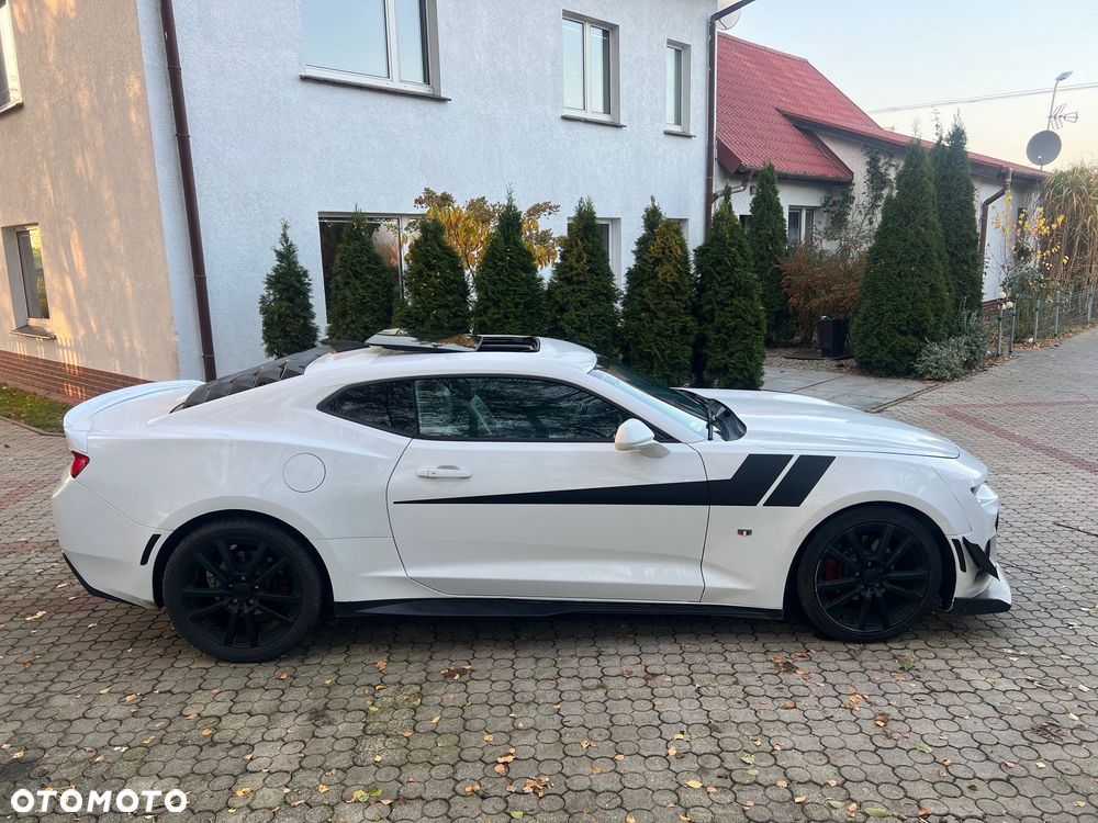 Chevrolet Camaro - 12