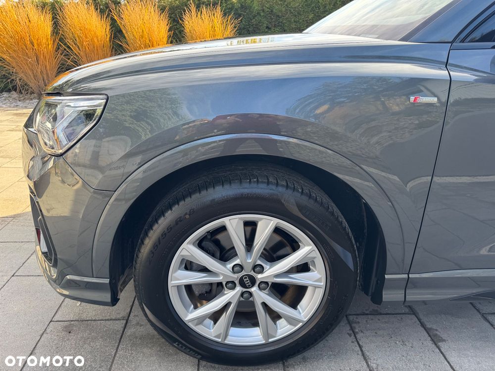 Audi Q3 40 TDI Quattro S Line S tronic - 28