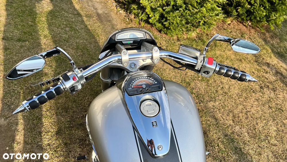 Suzuki Boulevard - 7