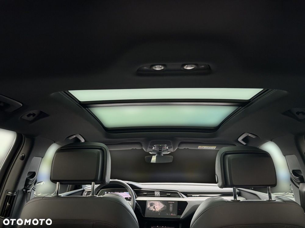 Audi e-tron - 24