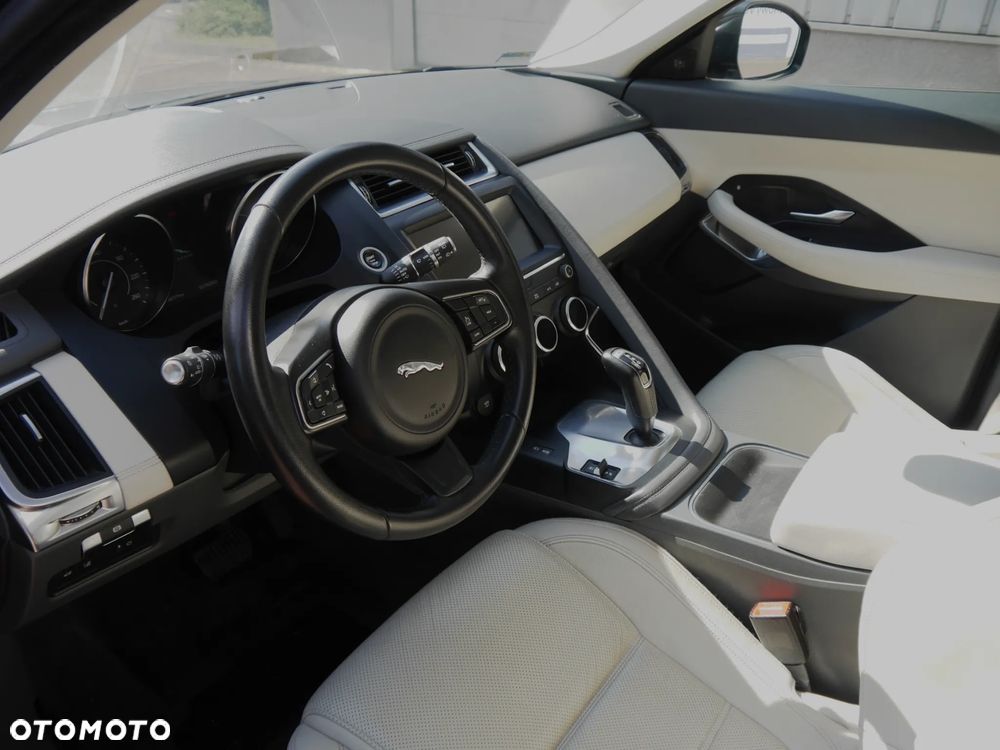 Jaguar E-Pace 2.0 i4D AWD S - 6