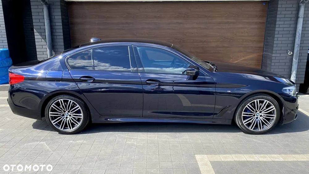 BMW Seria 5 530d xDrive M Sport sport - 10