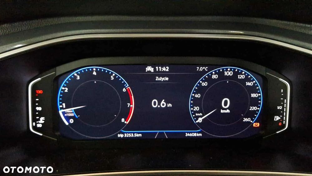 Volkswagen T-Roc 1.5 TSI Style - 6