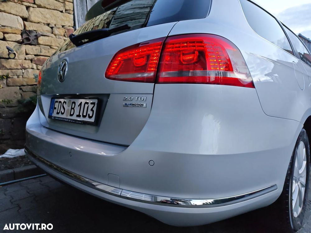 Volkswagen Passat 2.0 TDI DSG BlueMotion Technology Comfortline - 18