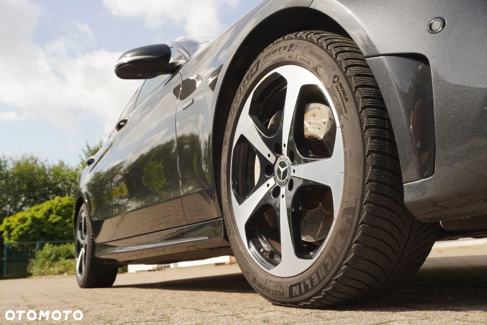 Mercedes-Benz Klasa C 300 de 9G-TRONIC - 7