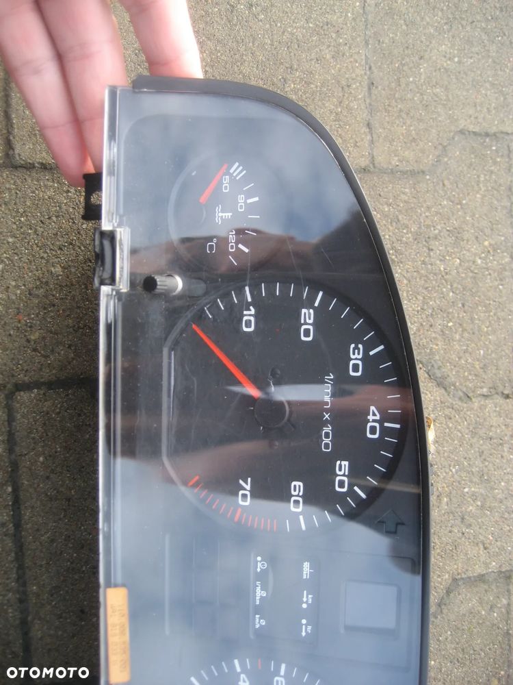 audi 100 c4 90-94r 2,3 benzyna licznik zegar 4a1919033n europa - 6