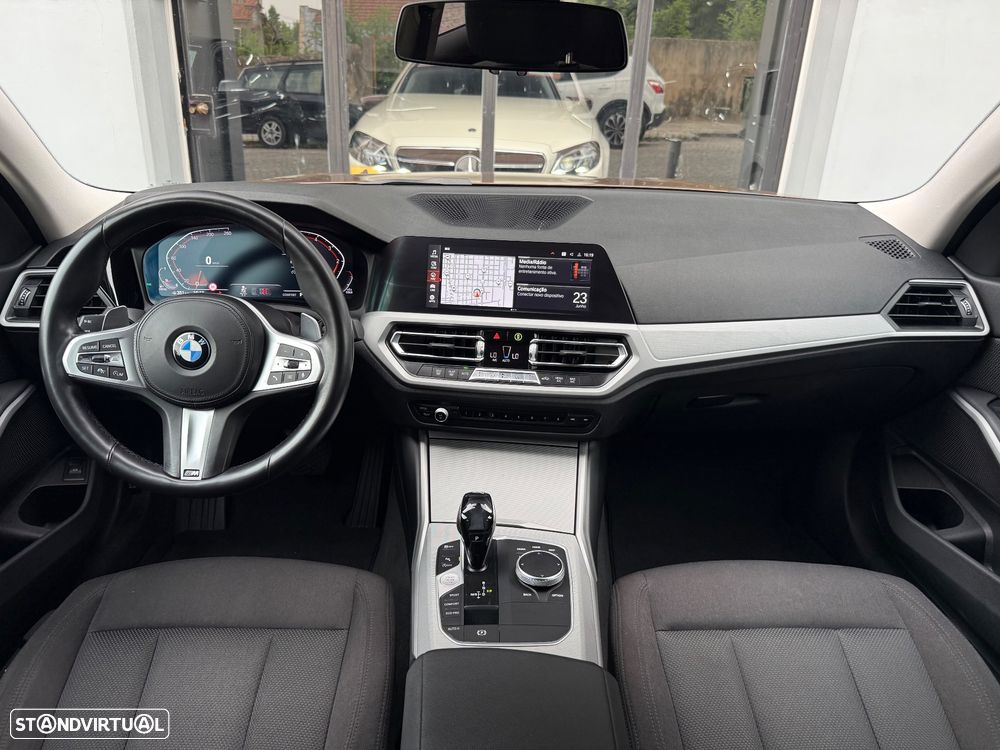 BMW 318 d Pack M Auto - 16