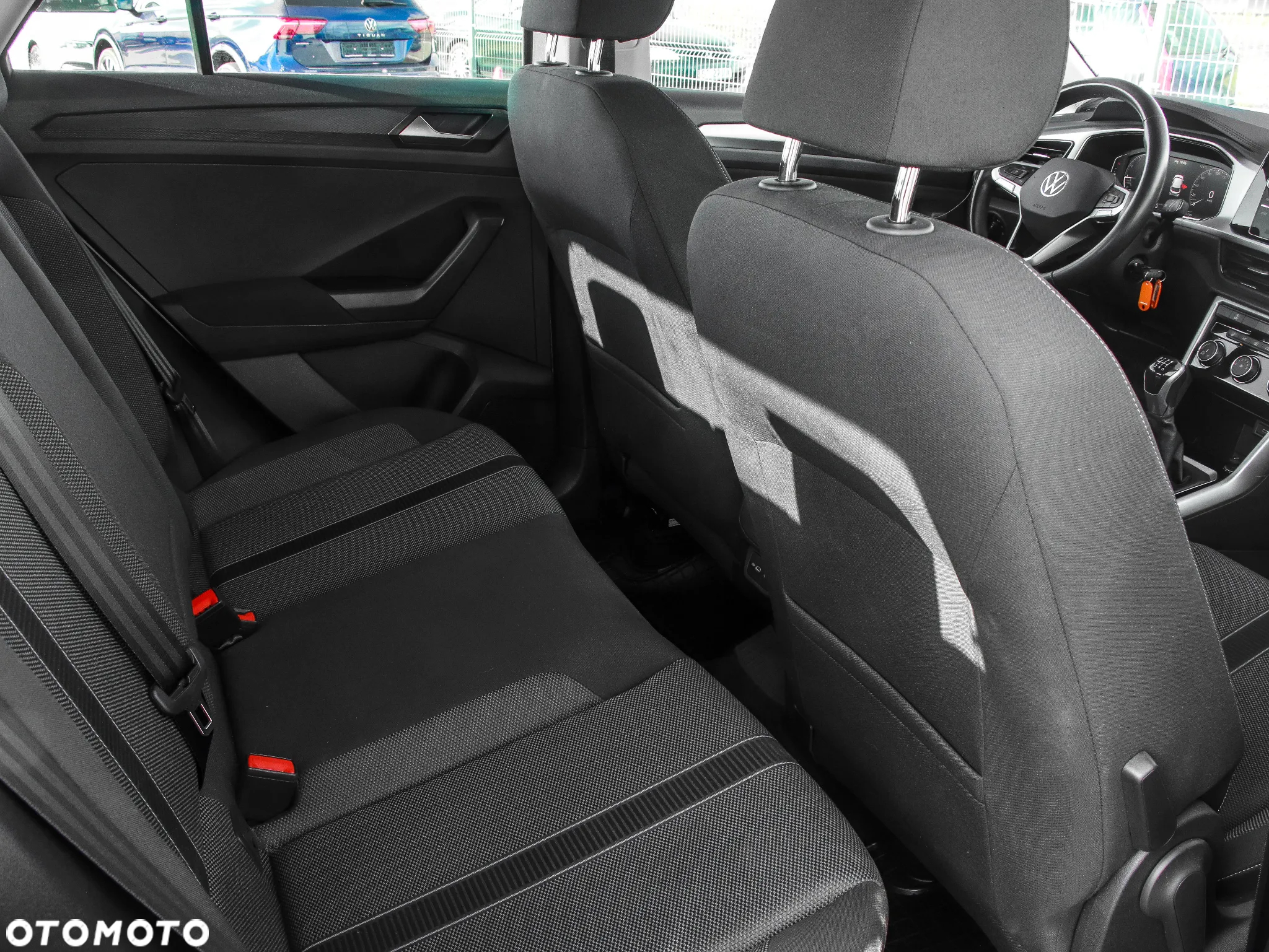 Volkswagen T-Roc 1.5 TSI Life - 13