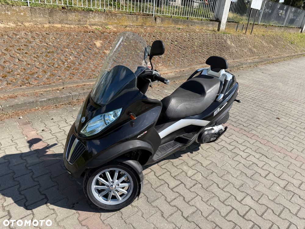 Piaggio MP-3 - 1